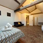 Domaine 34 Couchages Piscine Couverte Chauffee *