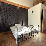 Domaine 34 Couchages Piscine Couverte Chauffee Lespignan