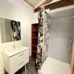 Domaine 34 Couchages Piscine Couverte Chauffee *
